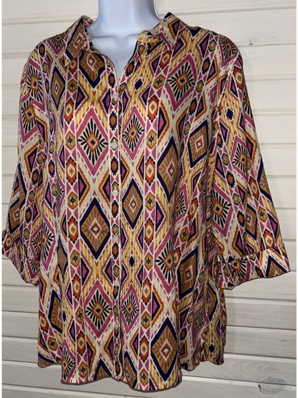 Chicos Sz 3 (XL) Effortless Linen Ikat Button Back Shirt No Iron Tunic EUC